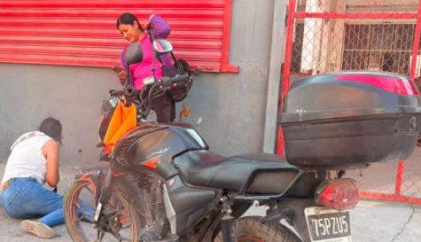 La mujer accidentada rechazó la atención médica en el lugar