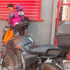 La mujer accidentada rechazó la atención médica en el lugar