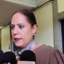Karla Aline Alonso, titular de Educación
