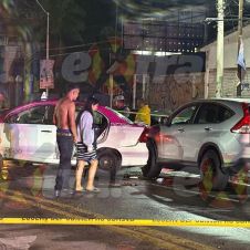 Accidente vial en Cuautla deja una mujer herida en Avenida Reforma