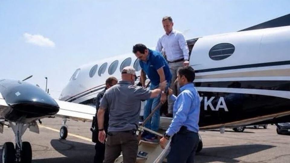 FGR descubre que entregó a EU al piloto de 'El Mayo' Zambada