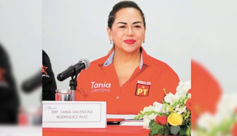 TANIA VALENTINA