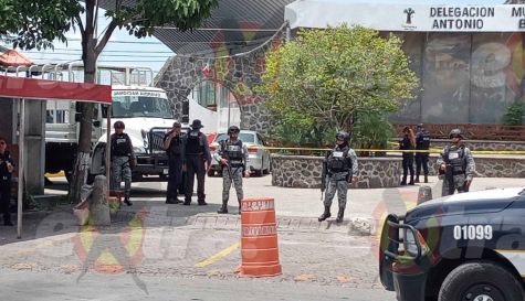 Balaceras en Cuernavaca: Conductor baleado en la Antonio Barona