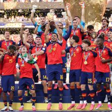 CAMPEONES