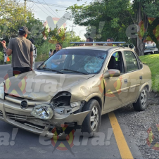 Choque en Yautepec deja a motociclista grave y su vehículo destruido Choque en Yautepec deja a motociclista grave y su vehículo destruido