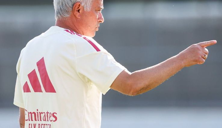 El Real Madrid de Mourinho vence al Alcorcón en el estadio Alfredo El Real Madrid de Mourinho vence al Alcorcón en el estadio Alfredo