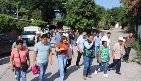 Obras en Tetecala: inician pavimentación y agua en El Charco