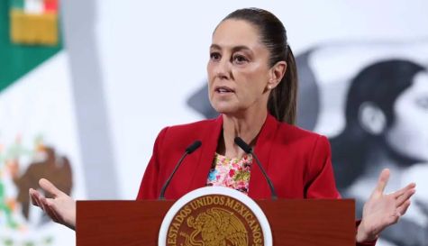 Claudia Sheinbaum censura a medios