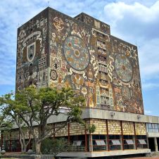 UNAM UNAM