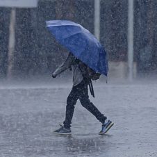 LLUVIA TORRENCIAL LLUVIA TORRENCIAL
