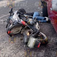 Accidente en Tlaltizapán: motociclista termina grave en el IMSS Accidente en Tlaltizapán: motociclista termina grave en el IMSS