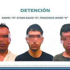 Detienen a cuatro tras cateo por presunto narcomenudeo en Morelos Detienen a cuatro tras cateo por presunto narcomenudeo en Morelos