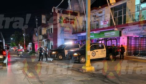 Golpean a presunto ladrón de motocicleta en Cuautla