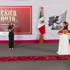 Luna Jiram López Márquez con la presidenta Claudia Sheinbaum Luna Jiram López Márquez con la presidenta Claudia Sheinbaum