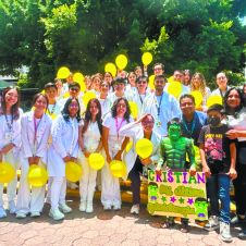 Niño de 7 años vence el cáncer en el IMSS Plan de Ayala |
