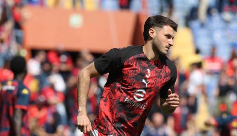 Santiago Giménez se mantiene en los planes del AC Milan con Rúben Amorim