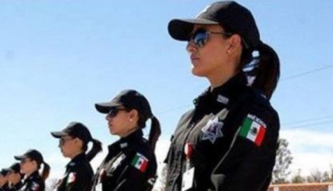 Mujeres policías
