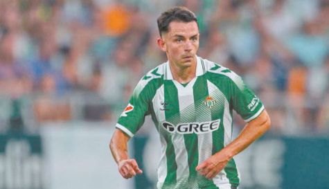 El volante español naturalizado mexicano busca consolidarse en la rotación de Manuel Pellegrini ante el exigente calendario que sostendrá la escuadra verdiblanca.