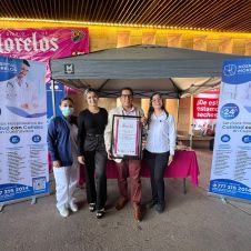 Alumnos de 10 2026 reconoce a estudiantes destacados de Morelos