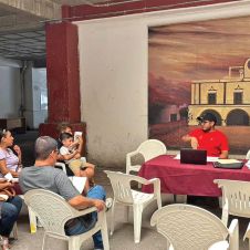 Jojutlenses buscan reencontrarse con sus hijos en Estados Unidos