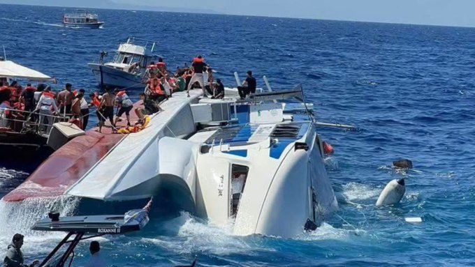 Naufragio en Chipre: ferry se hunde minutos después de zarpar