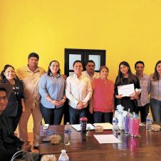 Jóvenes presentan proyectos tecnológicos en Cabildo Juvenil de Jojutla Jóvenes presentan proyectos tecnológicos en Cabildo Juvenil de Jojutla