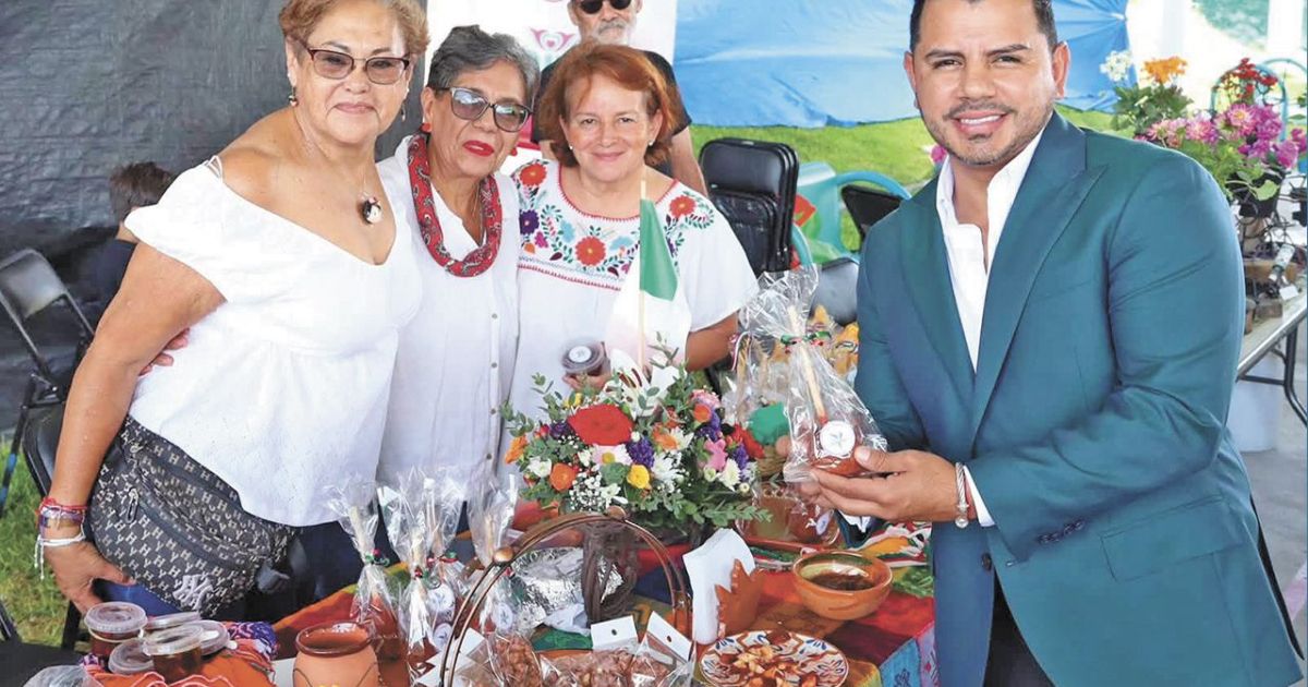 Presenta Brigada de Educación Rural su informe en Xochitepec con más de 3 mil beneficiarios