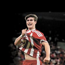 Armando La Hormiga González brilla con doblete con el Olympiacos
