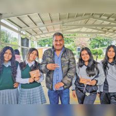 César Dávila Díaz inicia programa Vale Chícharo en escuelas de Huitzilac César Dávila Díaz inicia programa Vale Chícharo en escuelas de Huitzilac