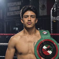 Pugilista morelense Erick Paris López peleará por el mundial en Francia
