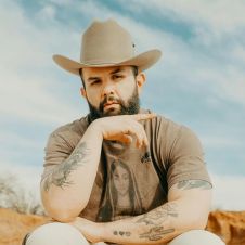 Carín León cancela concierto en Sphere de Las Vegas y fans reaccionan molestos Carín León cancela concierto en Sphere de Las Vegas y fans reaccionan molestos