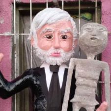 piñata jaime.jpg