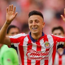 El Spartak de Moscú busca el fichaje de Roberto 'Piojo' Alvarado