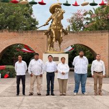 Conmemora alcalde Alan Martínez en Jojutla a los Niños Héroes