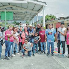 Realizan jornada de mejora en primaria de Yautepec con Eder Alonso
