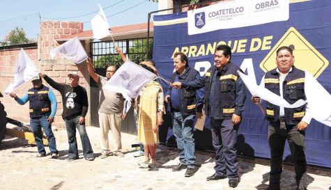 Luis Onofre arranca pavimentación y agua potable en Coatetelco