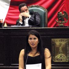 Critican diputados a rector por ocultar salarios de docentes y trabajadores