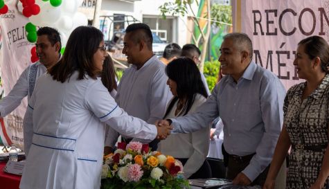 Totolapan reconoce a más de 150 estudiantes de excelencia académica