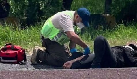 Motociclista pierde un pie