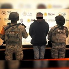Detienen a sujeto con droga tras reporte de disparos