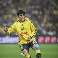 Dagoberto Espinoza convocado a la Selección Mexicana por César Montes