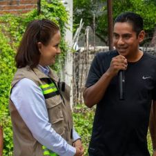 Claudia Mazari encabeza inicio de pavimentación en Puente de Ixtla