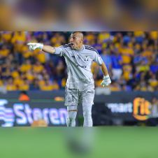 Nahuel Guzmán descarta crisis en Tigres tras inicio irregular en Liga MX