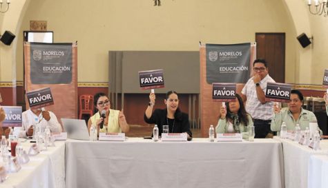Avalan regular el uso de celulares en preparatorias de Morelos