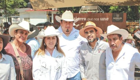 La conmemoración de casi cinco décadas de la UGRM reunió a más de 2,000 productores pecuarios de distintos municipios de Morelos en el municipio de Yautepec.