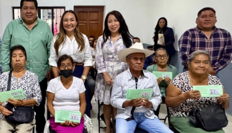 Entrega de visas en Morelos Programa apoya a adultos mayores