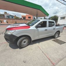 La unidad circulaba a exceso de velocidad cuando fue interceptada por los uniformados.