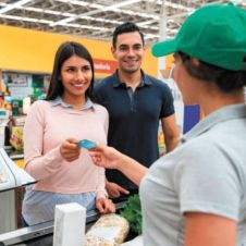 Los alimentos y bebidas absorbieron casi una cuarta parte del presupuesto de los hogares.