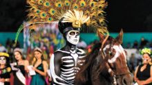La cabalgata nocturna busca priorizar el folclor mexicano sobre festividades extranjeras.