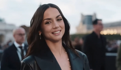 Look de Ana de Armas en París junto a su novio Beto Montenegro